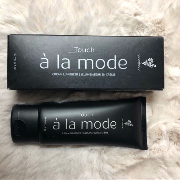 Younique Bronzer For Face & Body Liquid Pearly - Picture 3 of 3